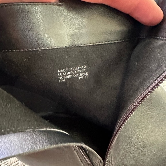 MICHAEL Michael Kors Leather Dorothy Flex Mid Booties - Picture 8 of 14